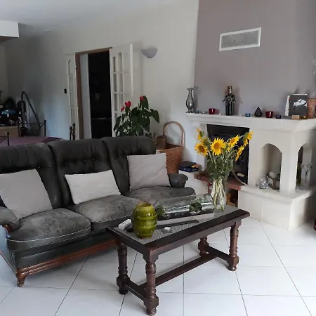 Chez Yvette , C'est Chouette!! Couette-café *