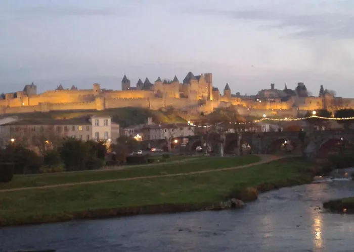 Chez Yvette , C'est Chouette!! Bed & Breakfast *